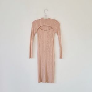 House of Harlow 1960 Keyhole Mock Neck Fitted Knit Midi Dress M